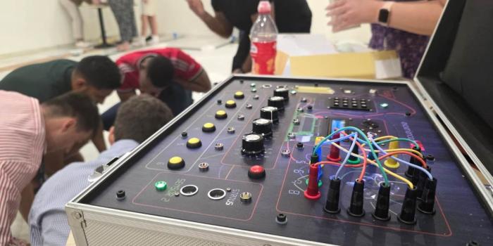 escape bomb game beat the clock malaga on boat